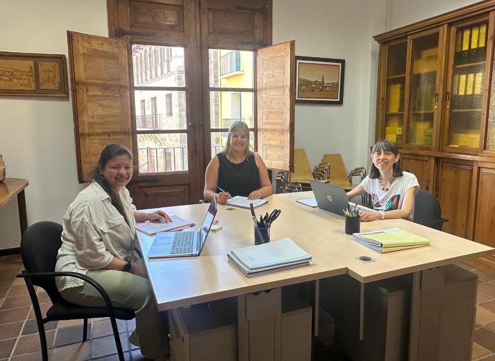 Imagen El Ayuntamiento de Estadilla recibe 37.777,60€ para impulsar dos nuevos proyectos de dinamización turística y social